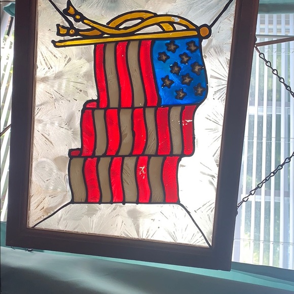 American Flag Hanging Sun Catcher - Picture 3 of 6